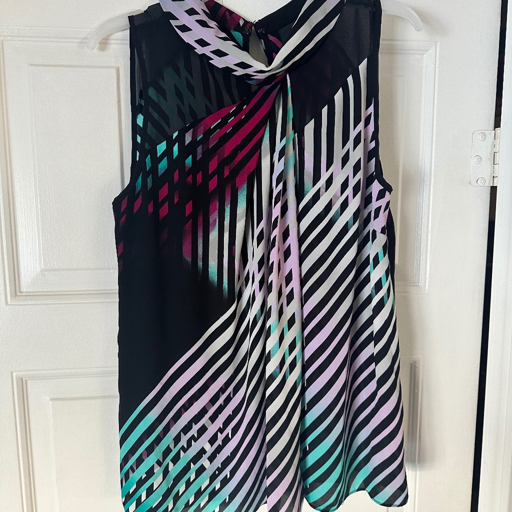 Medium Worthington Top